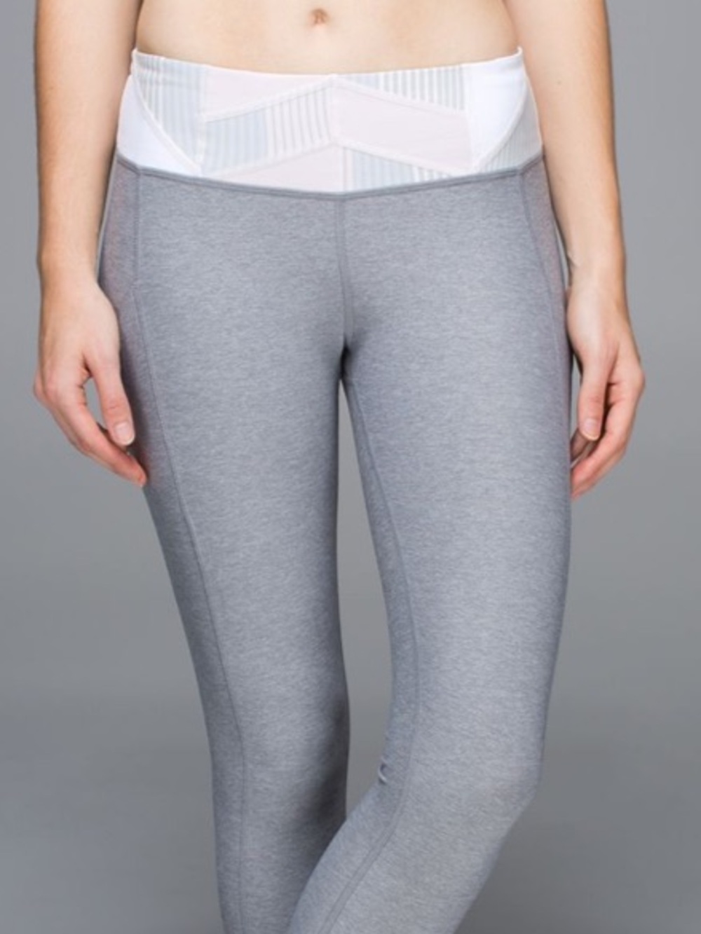 Lululemon Speed Tight II Cropped
Heathered Slate Wi14 Quilt 23